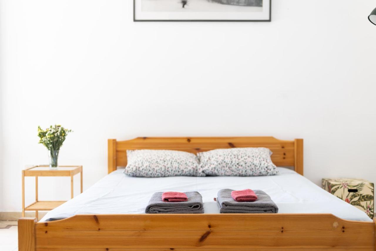 Apartamento 6Th Floor Loft In Exarcheia Atenas Exterior foto